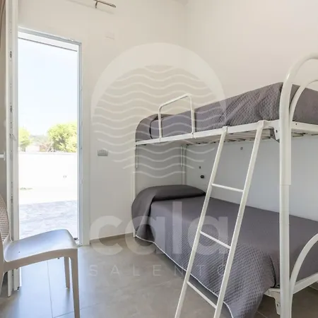 Relax - A 500m By Cala Salento بيت للعطل