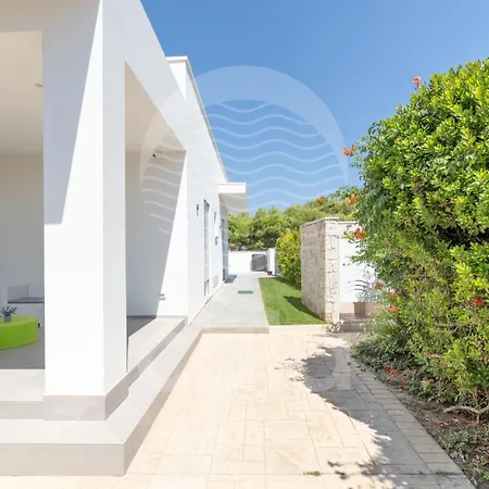 Relax - A 500m By Cala Salento Holiday home *